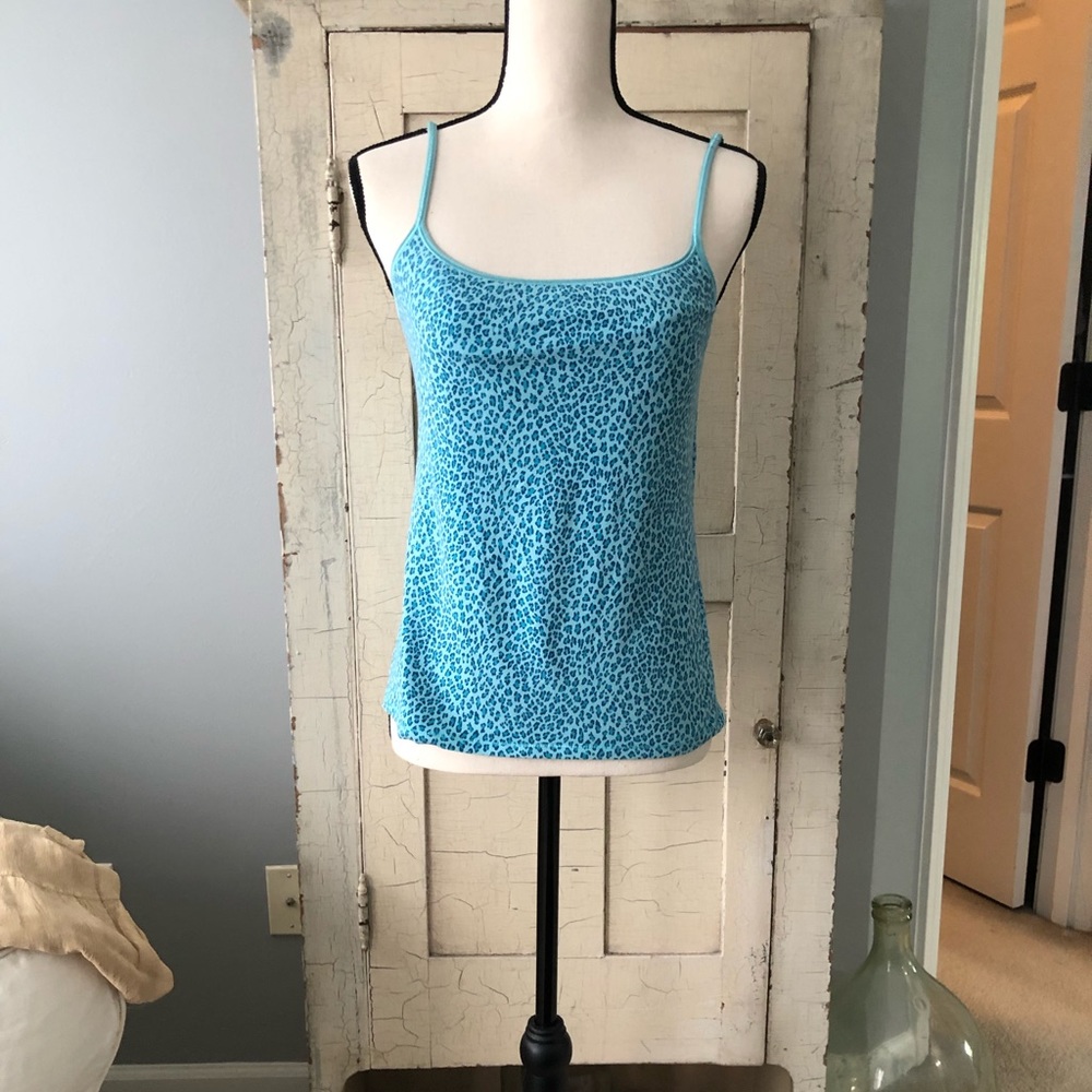 ✨Vintage✨Victorias Secret Blue Leopard Lounge Top